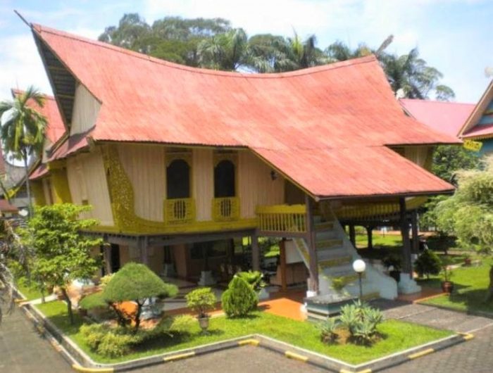 Rumah Adat Riau Nama Gambar Struktur Penjelasannya