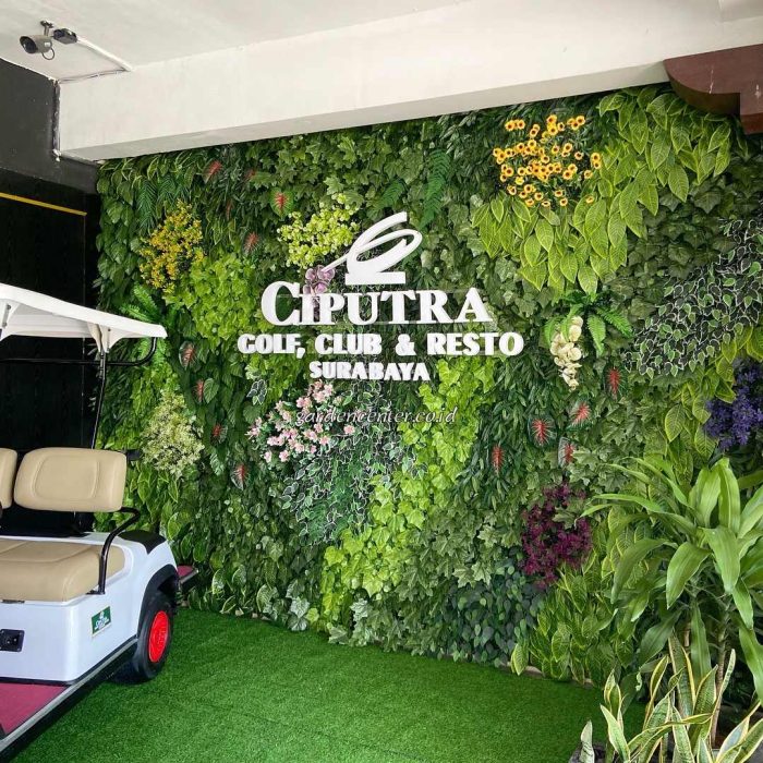 Konsep vertical garden sintetis